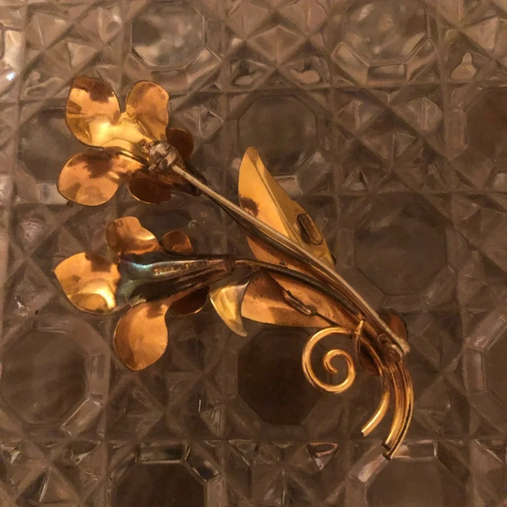 ❤️ VTG CARL ART Floral Brooch - Picture 4 of 14